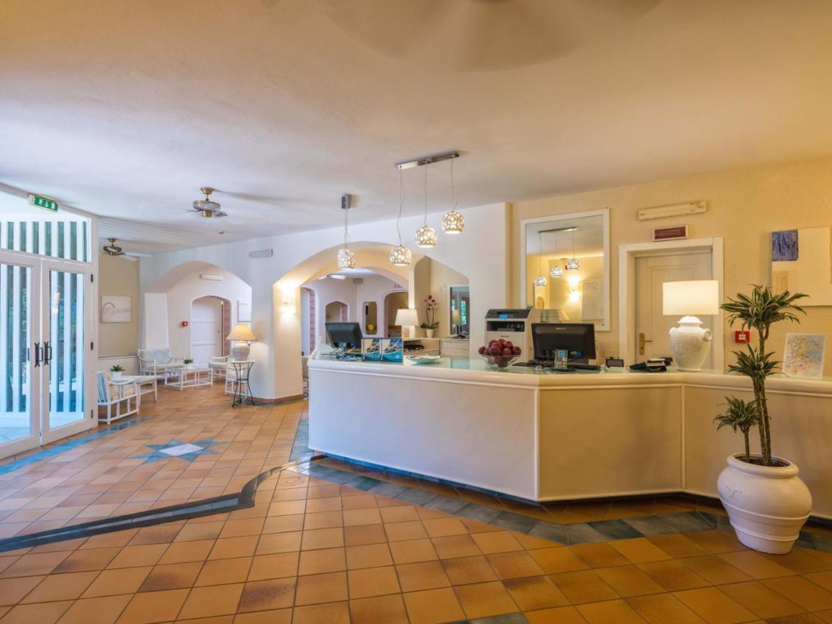 Hotel Rocce Sarde San Pantaleo Eksteriør bilde