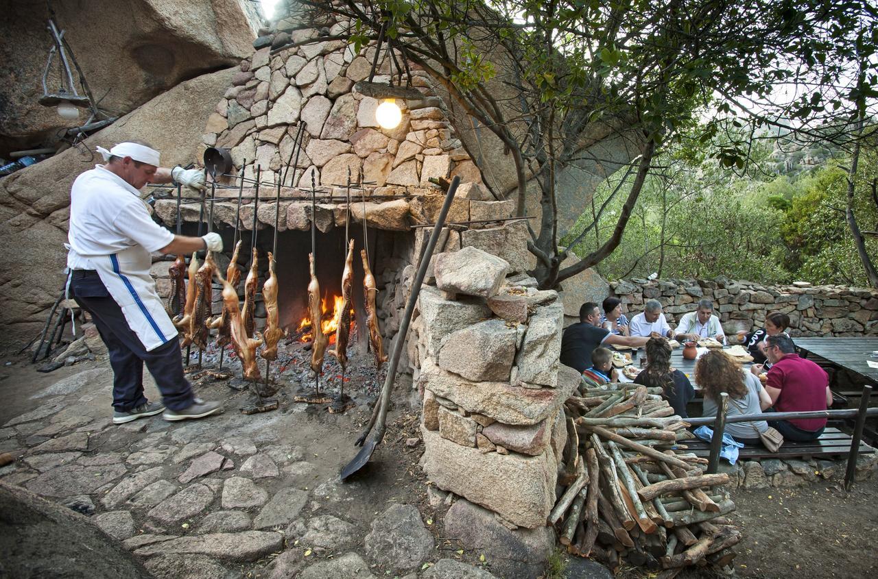 Hotel Rocce Sarde San Pantaleo Eksteriør bilde