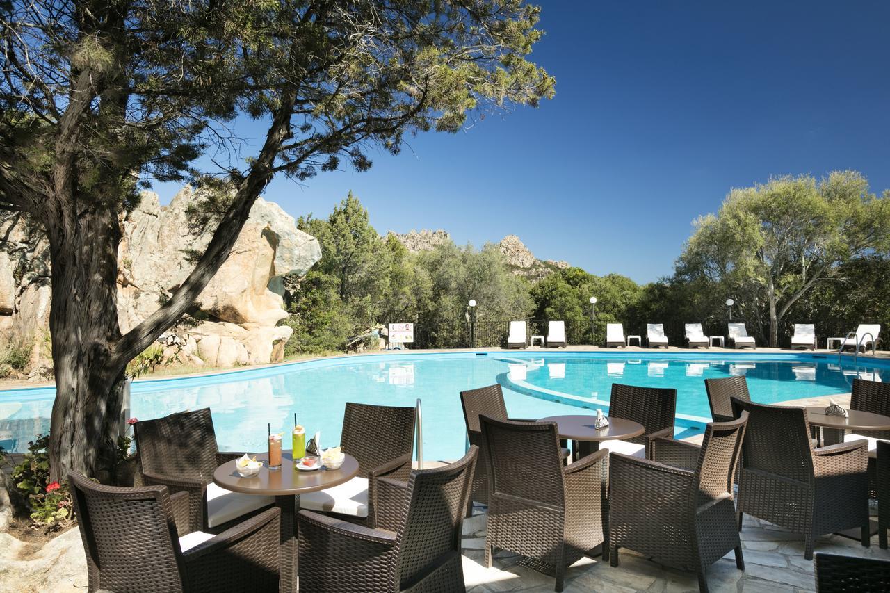 Hotel Rocce Sarde San Pantaleo Eksteriør bilde