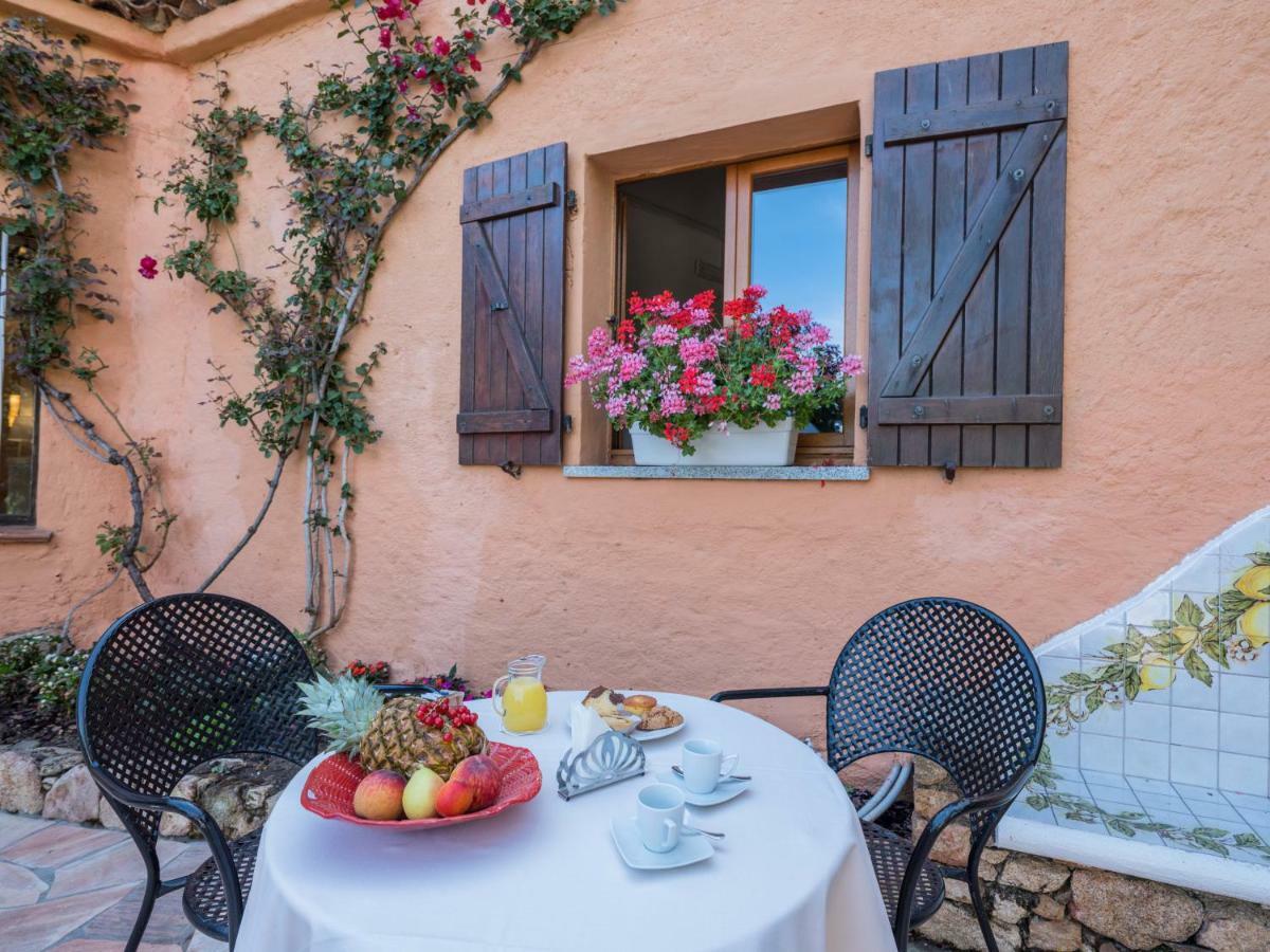 Hotel Rocce Sarde San Pantaleo Eksteriør bilde